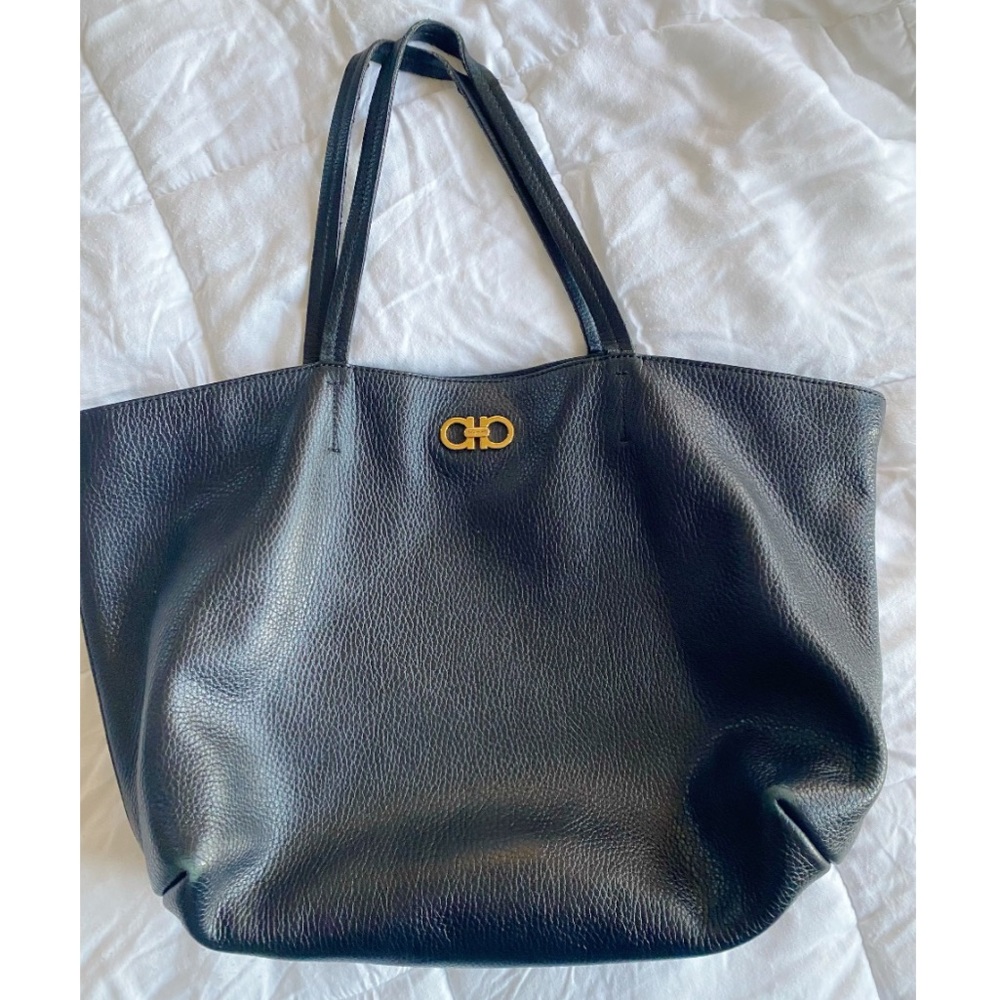 AUTHENTIC SALVATORE FERRAGAMO TOTE BAG. Amazing Quality!